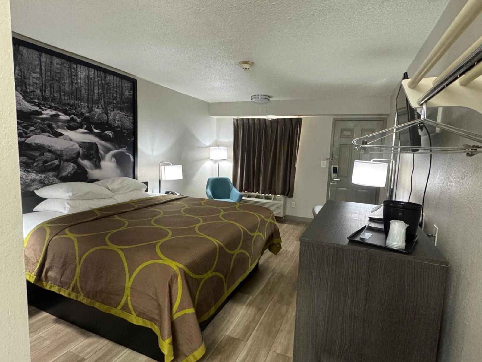 Super 8 By Wyndham Charleston Wv Hotel Luaran gambar